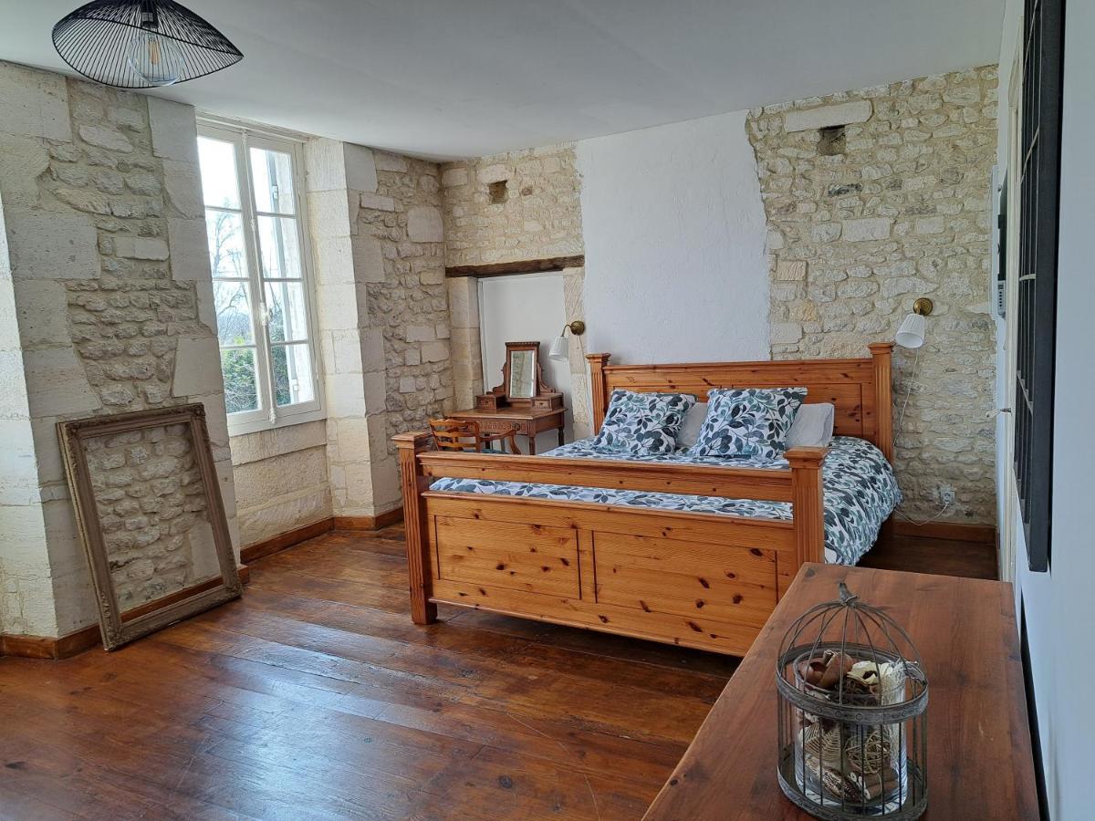 Le Moulin Etourneau - 3 Gites Avec 2 Piscines Champagnac  Εξωτερικό φωτογραφία