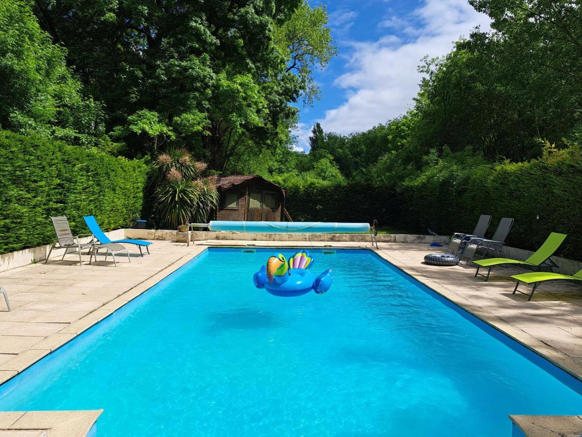 Le Moulin Etourneau - 3 Gites Avec 2 Piscines Champagnac  Εξωτερικό φωτογραφία