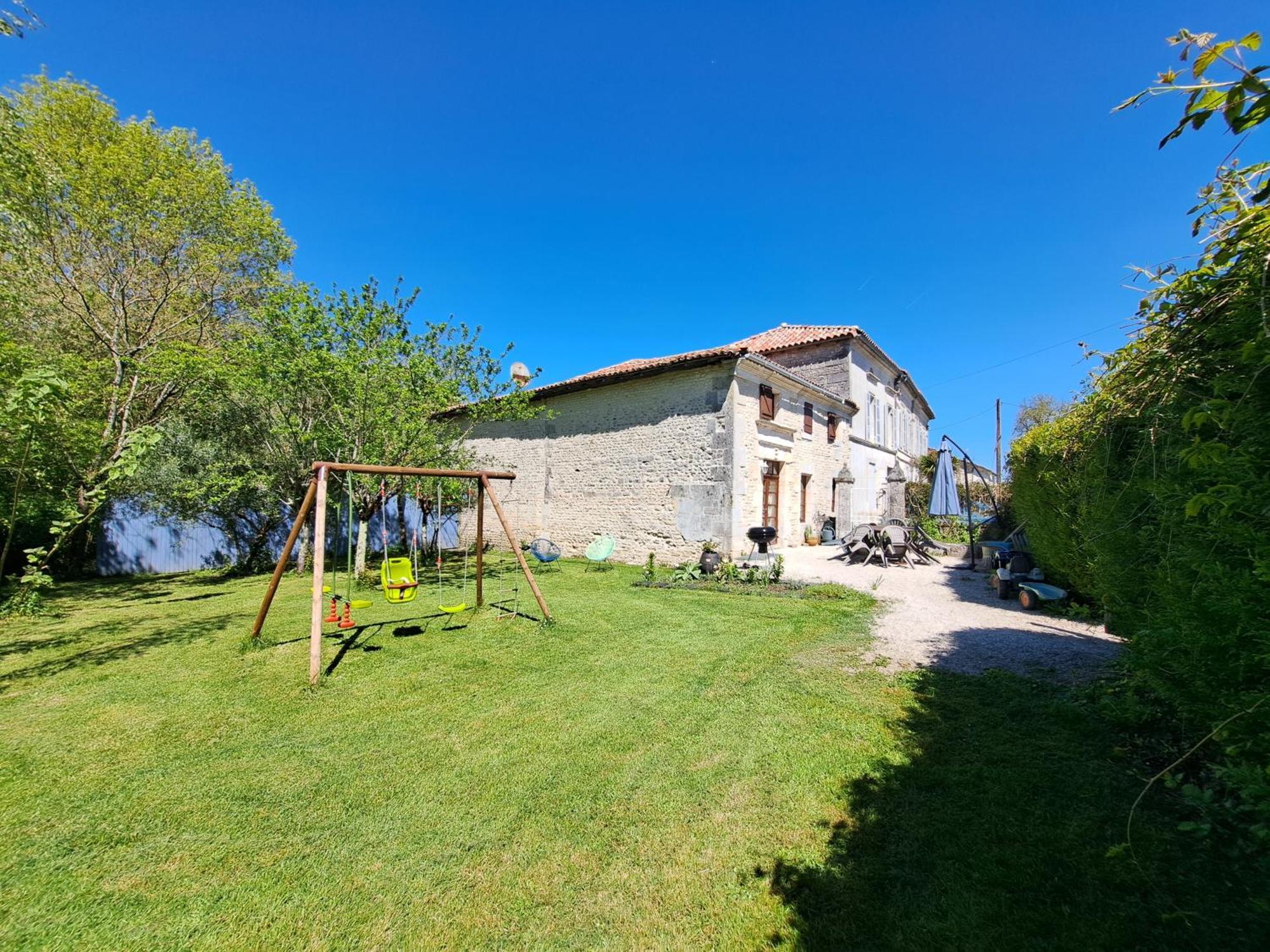 Le Moulin Etourneau - 3 Gites Avec 2 Piscines Champagnac  Εξωτερικό φωτογραφία